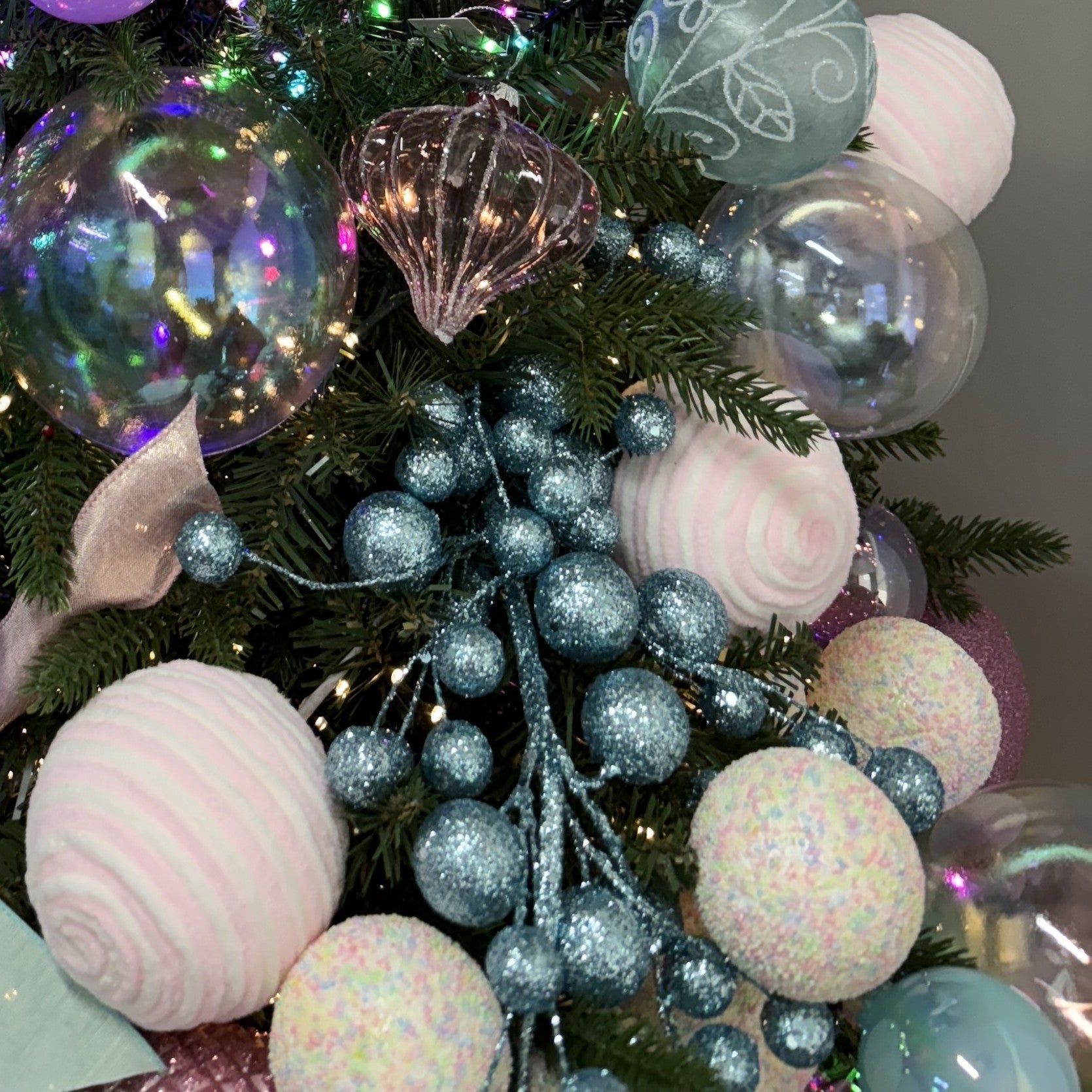 Candy Ball Pick - My Christmas