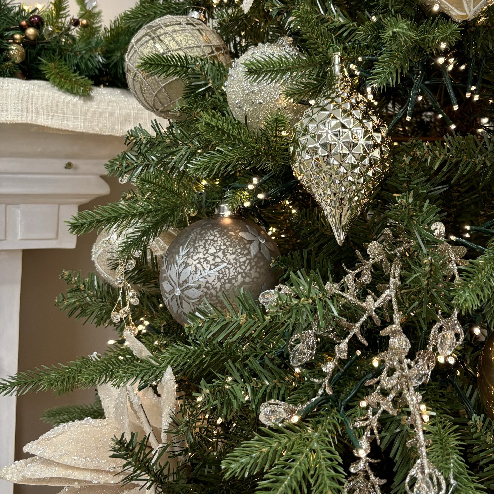 Champers Hanging Eucalyptus Sprig - My Christmas