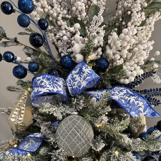 Midnight Blue Glitter Ball Spray - My Christmas