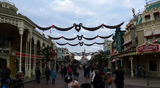 Christmas Decorations at Eurodisney - My Christmas