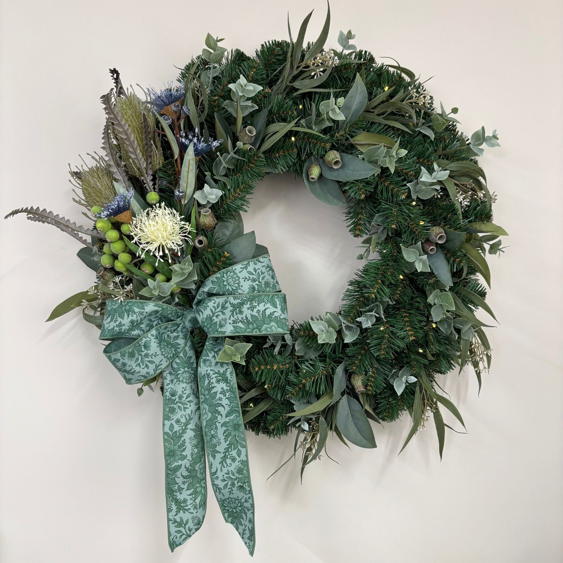 Native Noel Wreath - 60cm