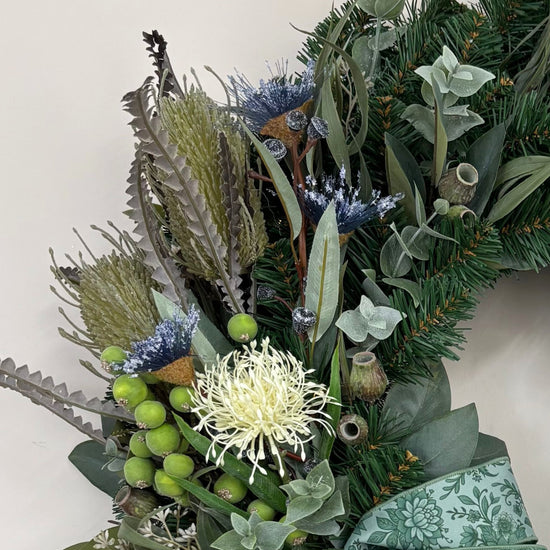 Native Noel Wreath - 60cm