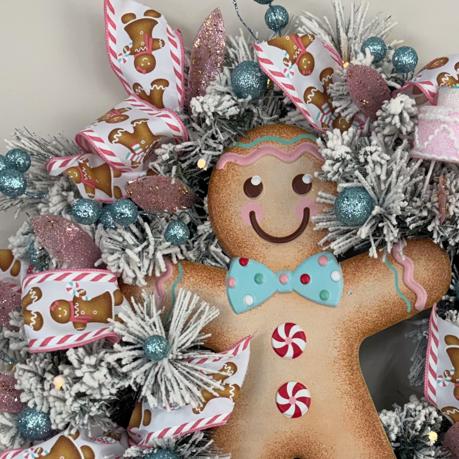 Pastel Gingerbread Wreath - 45cm