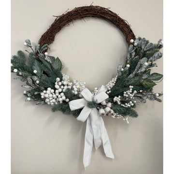 White Berry Vine Wreath - 50cm