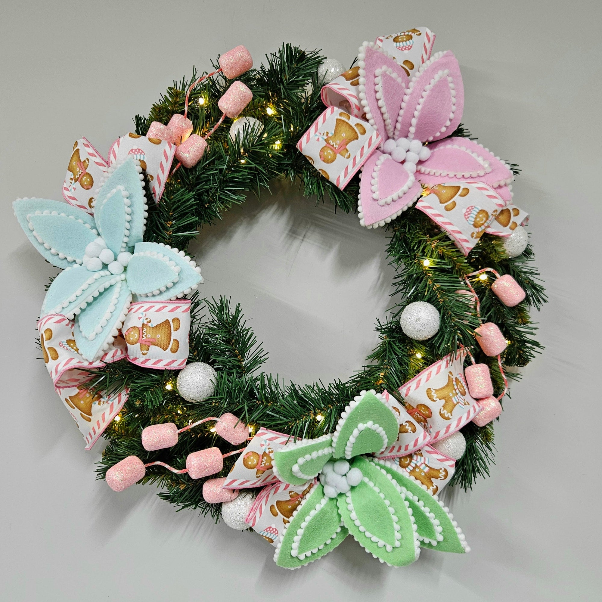 Candy Clouds Flowers - Green Wreath - My Christmas