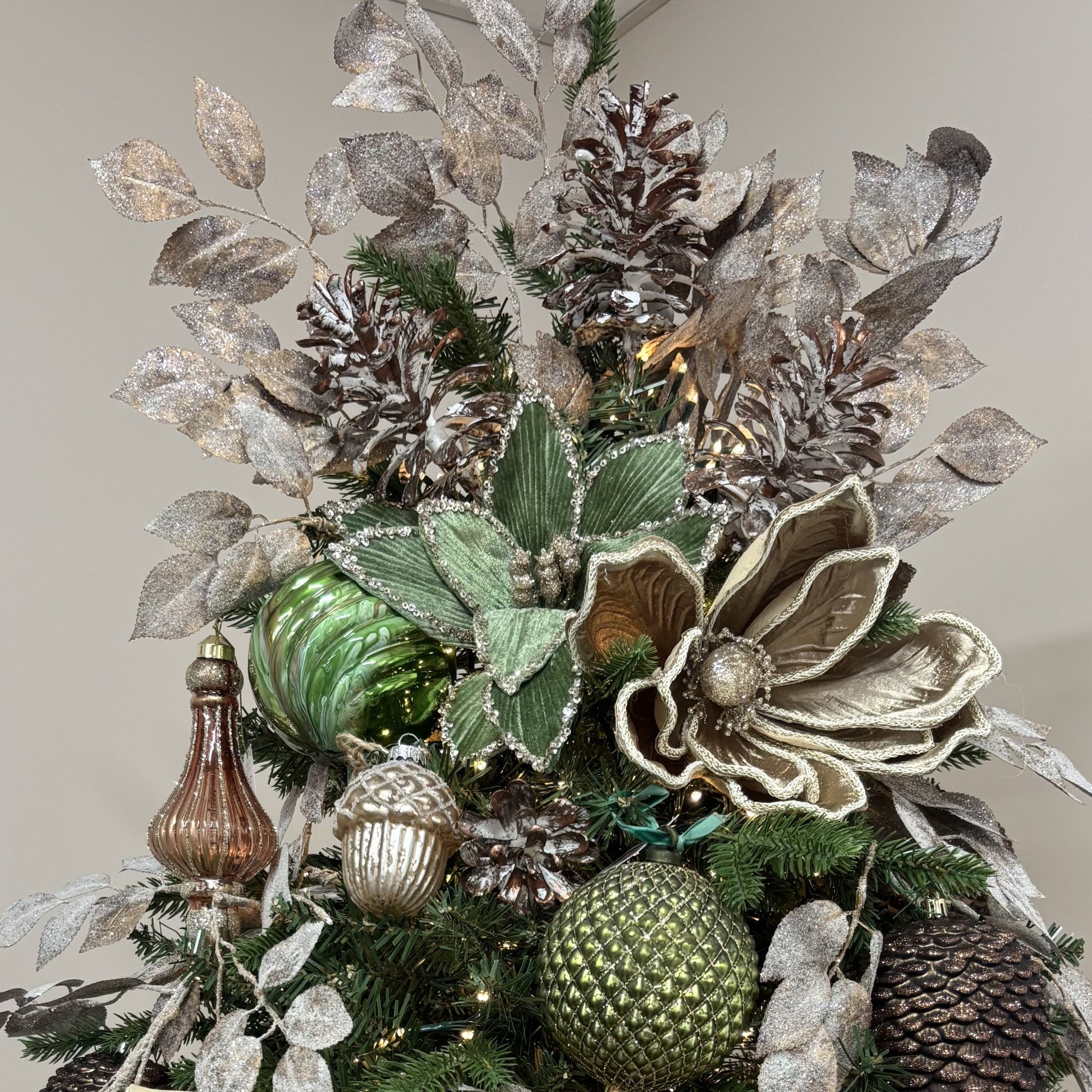 Coffee Mulberry Leaf Glitter Spray - My Christmas