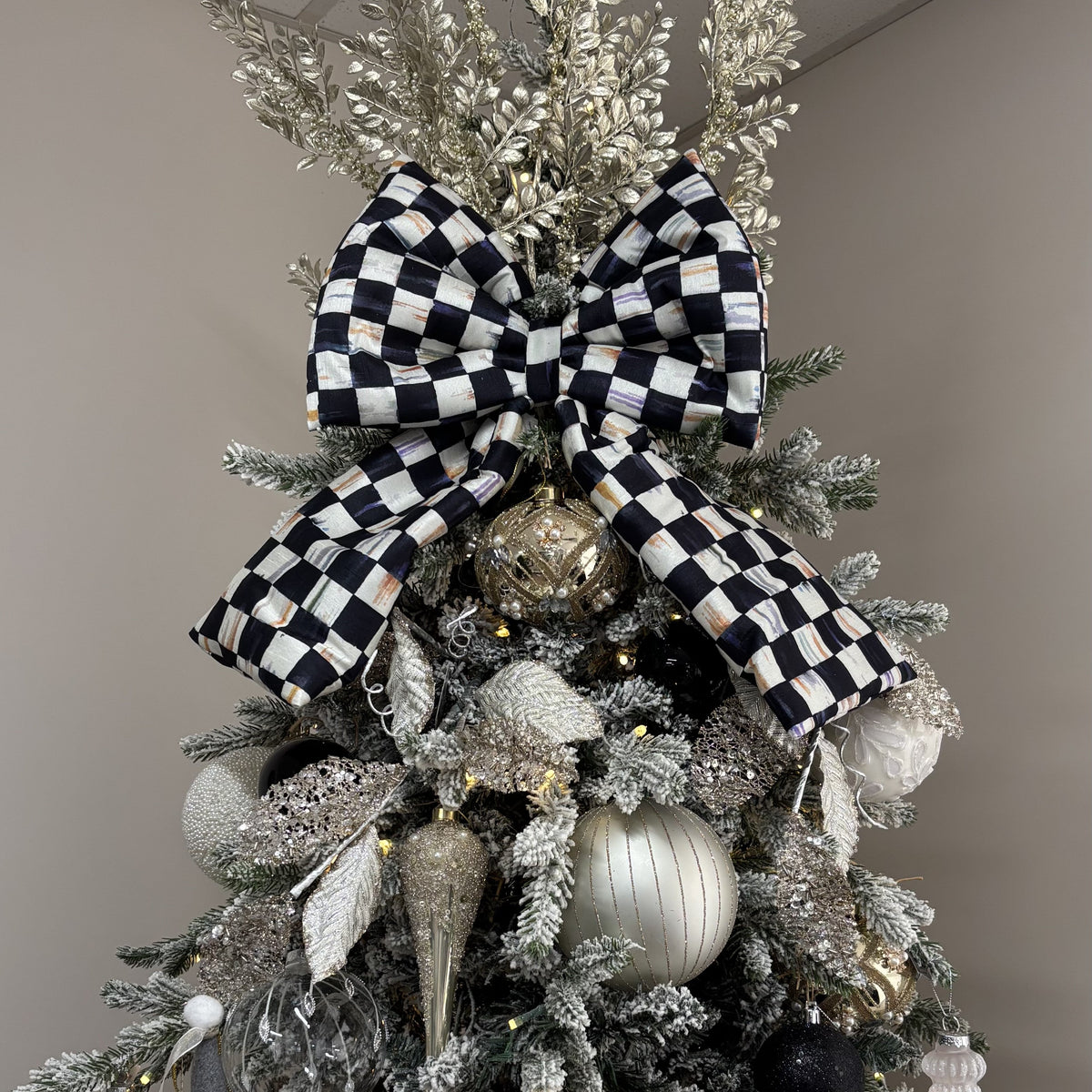 Courtly Check Bow - Large - My Christmas