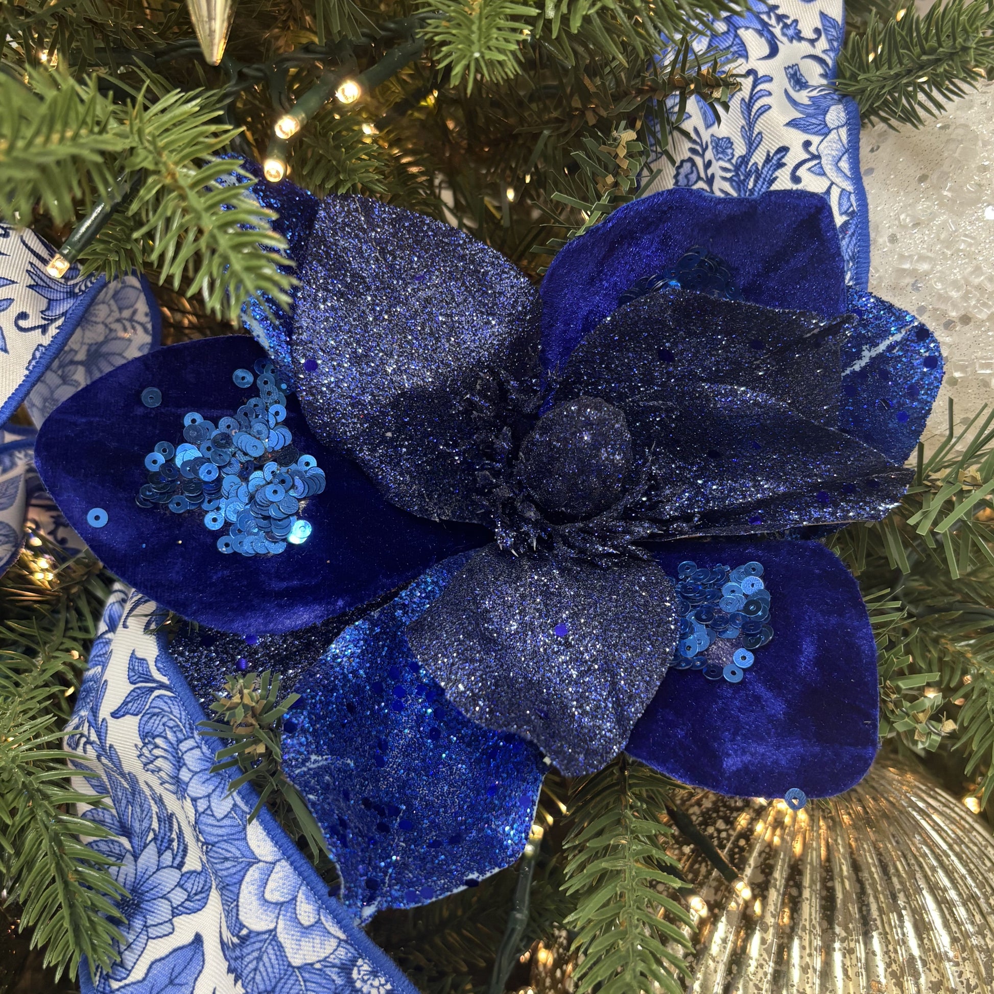 Midnight Blue Deluxe Magnolia - My Christmas