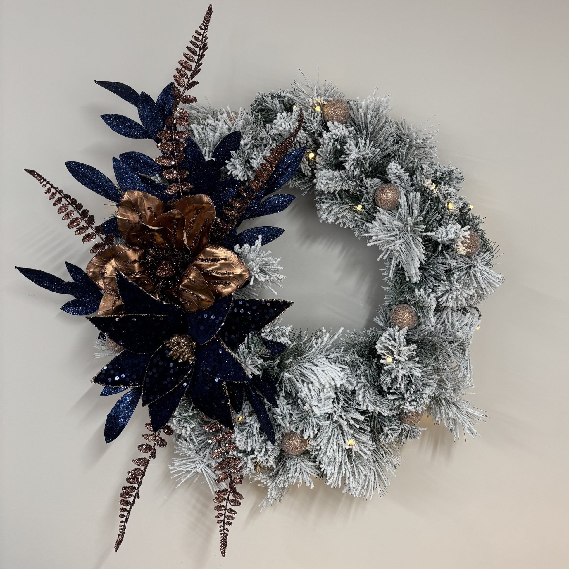 Midnight Noel with Copper Wreath - 60cm - My Christmas