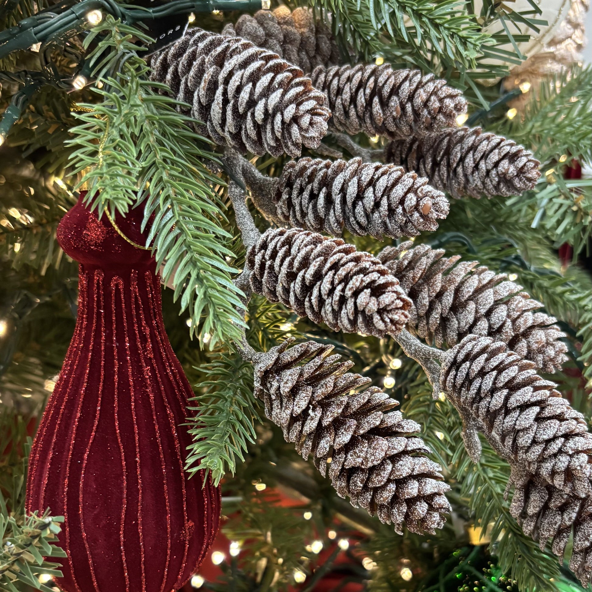 Natural Pinecone Glitter Spray - My Christmas