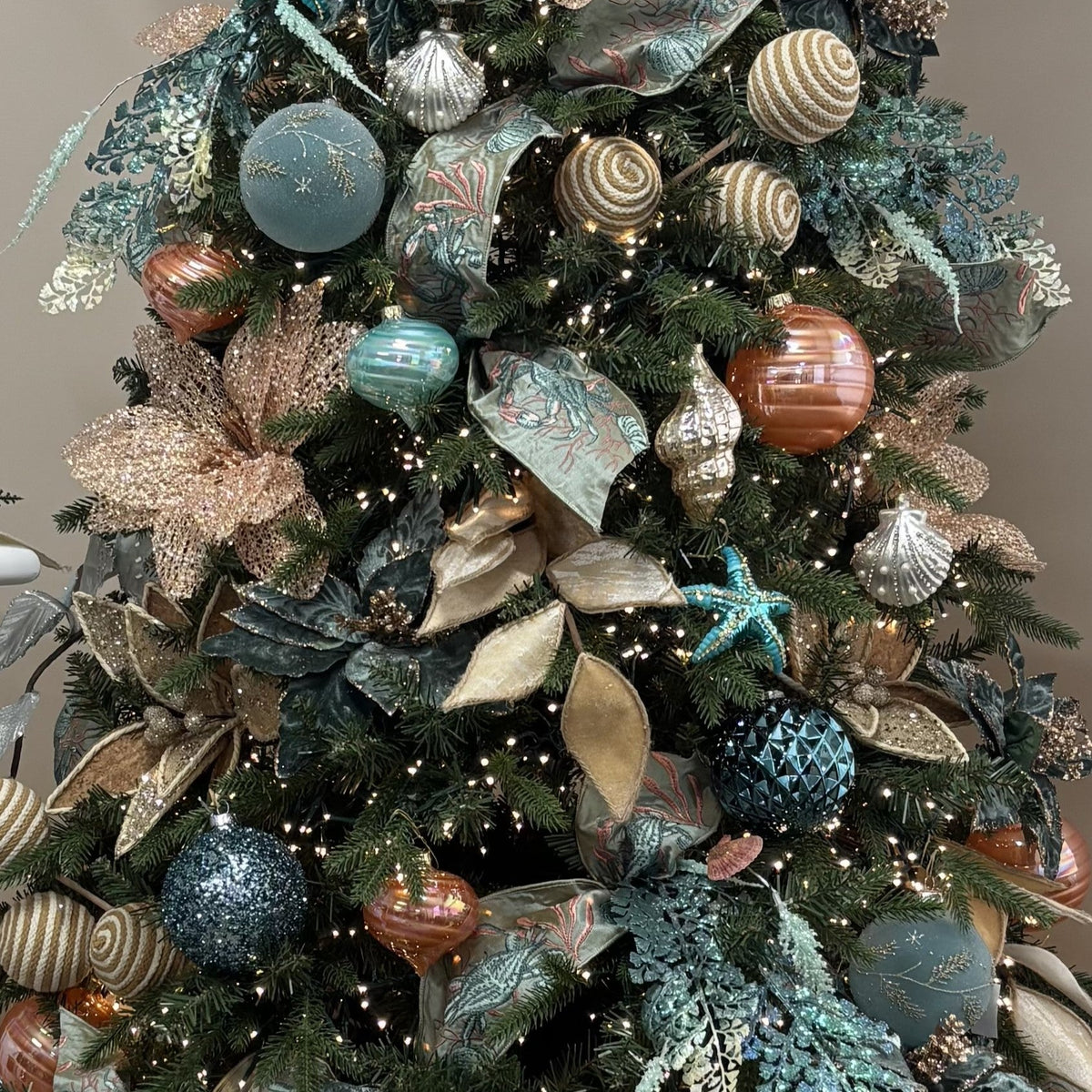 Natural Velvet and Jute Leaf Spray - My Christmas