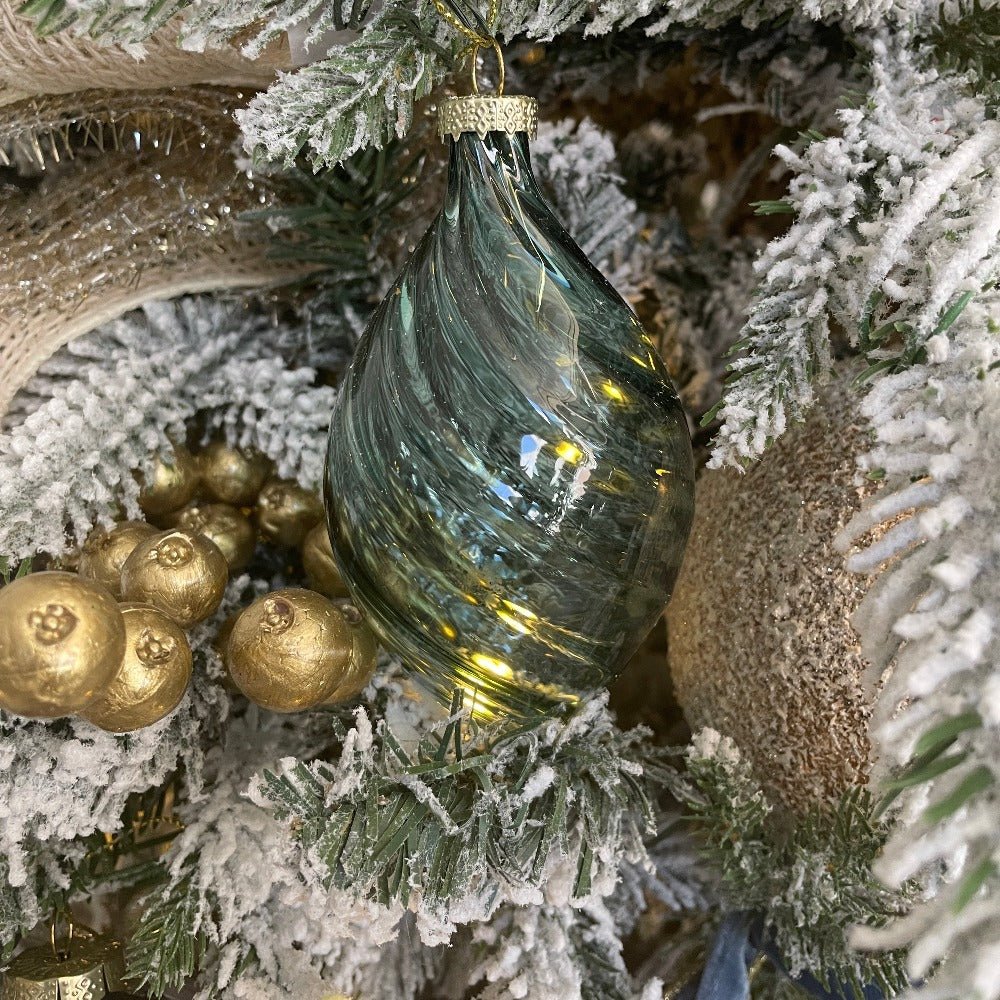 Crabapple Pick, Vintage Gold - My Christmas